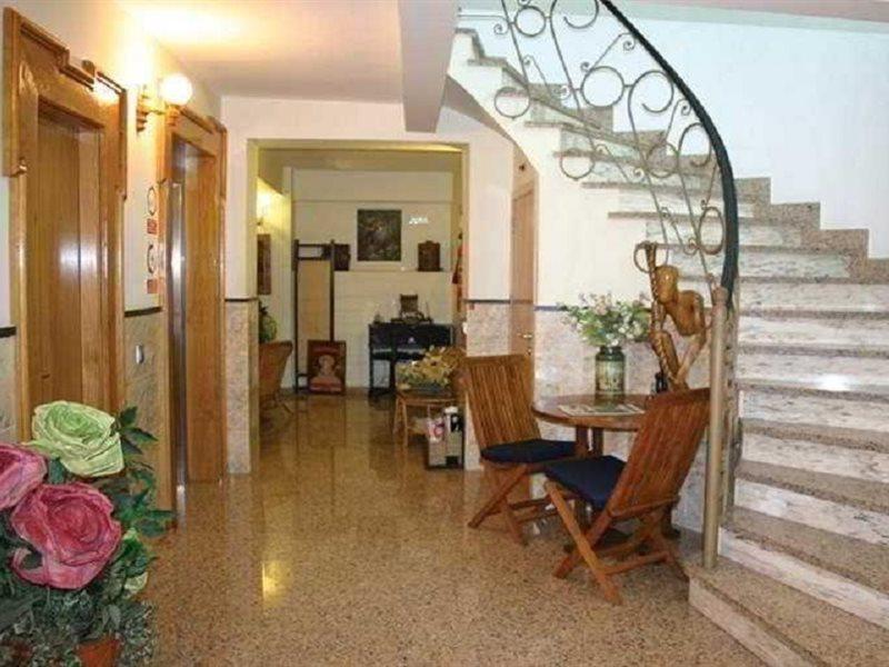 Hostal Carel Ελ Μέντανο Εξωτερικό φωτογραφία
