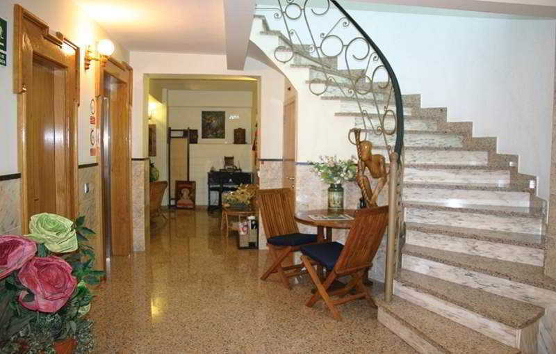 Hostal Carel Ελ Μέντανο Εξωτερικό φωτογραφία